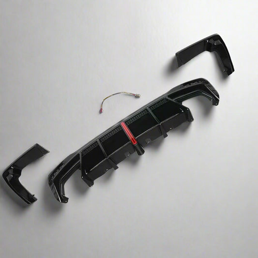 F1 Style Rear Diffuser with LED Light For BMW G30/G31 M550i 2017+